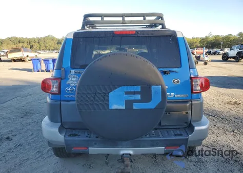 2007 Toyota Fj Cruiser from USA, damaged, VIN JTEBU11F970026656